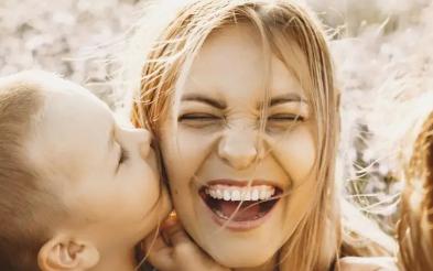 Un amor de madre que se refleja en el futuro de tus hijos