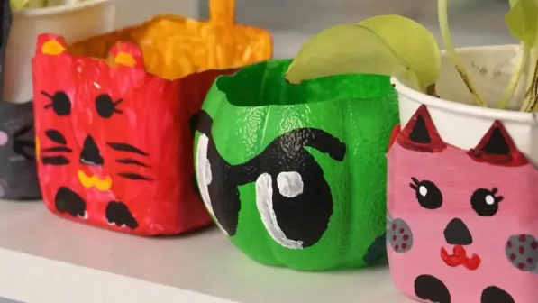 materas recicladas en forma de animales