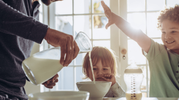 DHA: qué es y cuál es su función en el desarrollo de los niños