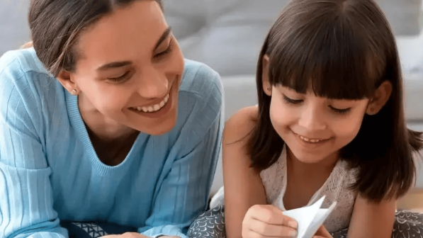 Por qué leer cuentos infantiles contribuye al desarrollo de los niños